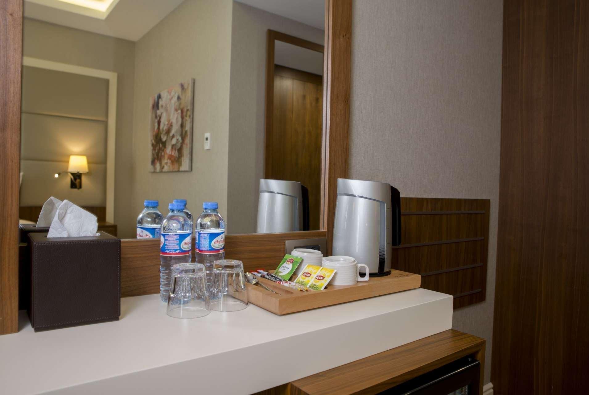 Ramada by Wyndham Sakarya Hendek Hotel Bagian luar foto